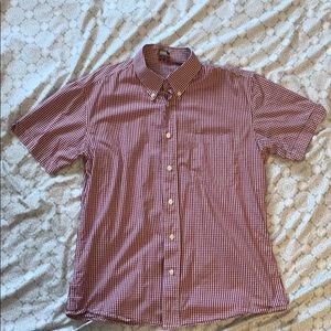 Men’s button down short sleeved shirt
